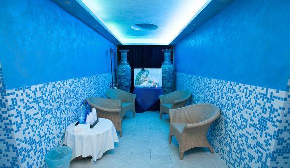 Alexander Palace Hotel 4*